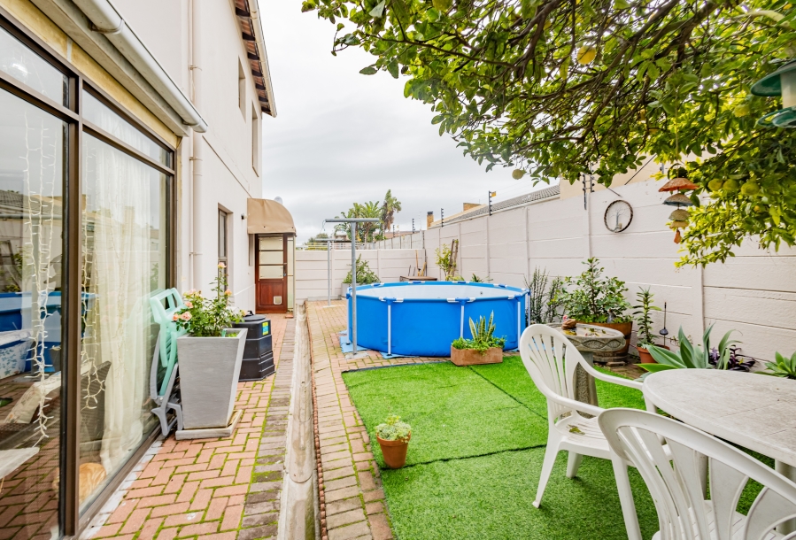 3 Bedroom Property for Sale in Royal Ascot Western Cape